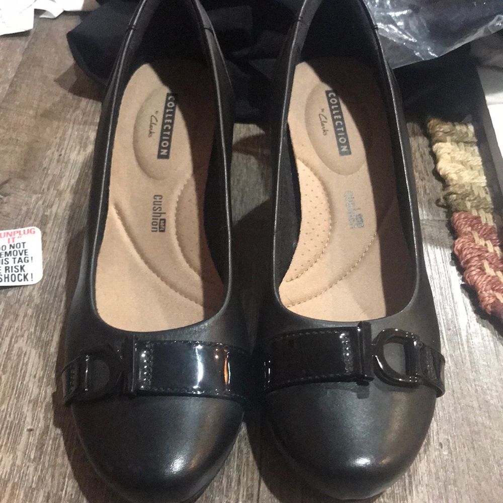 CLARKS COLLECTION Soft Cushions Size 6 1/2 Black